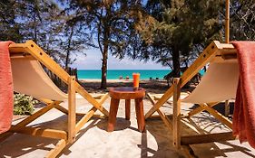 Mumsa Beach Resort