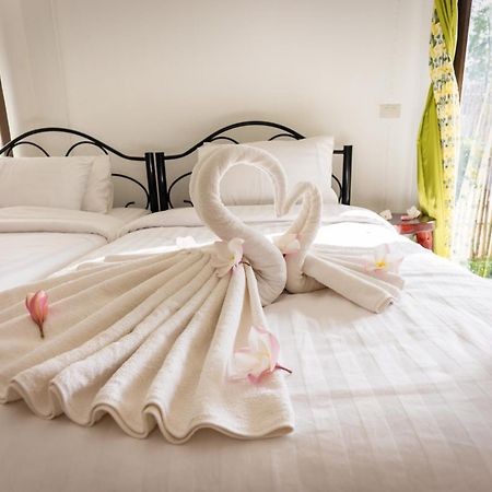 มัมซา บีช รีสอร์ท แอนด์ เรสเทอรองต์ Bed & Breakfast บ้านห้วยยาง ภายนอก รูปภาพ